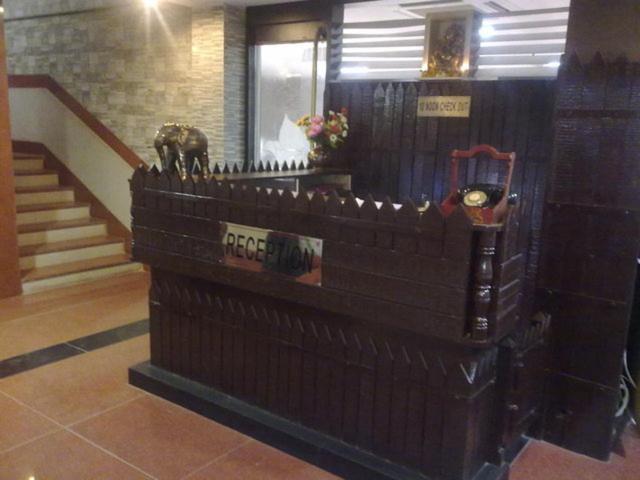 Hotel Arch Manor Deluxe Bhopal Interiør bilde
