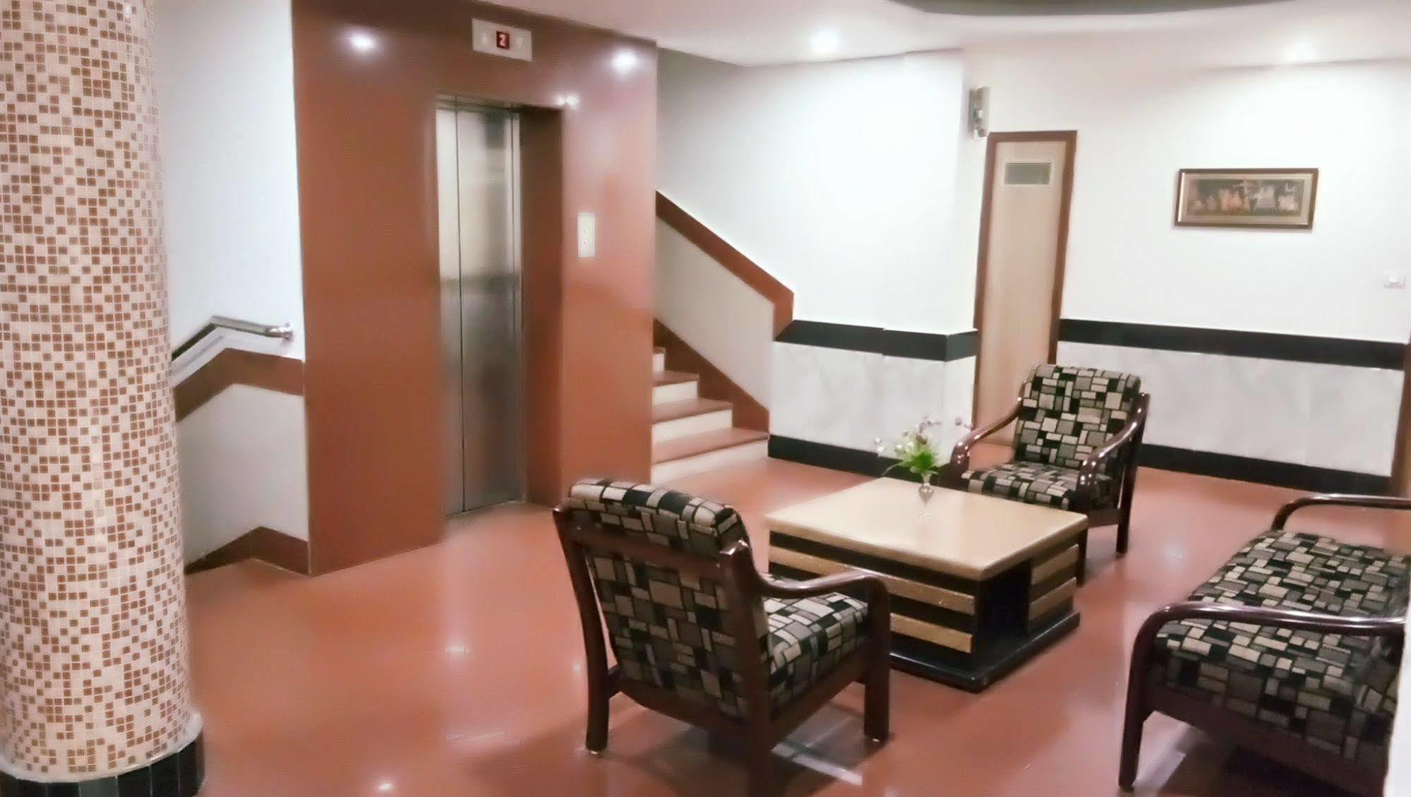 Hotel Arch Manor Deluxe Bhopal Eksteriør bilde